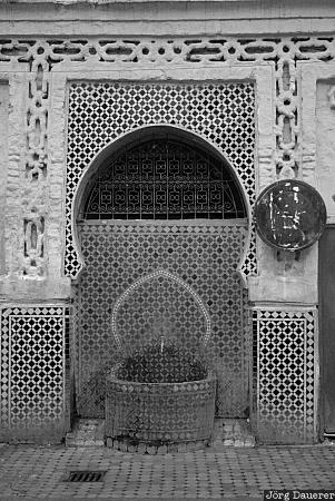 Fountain in Mekn&egrave;s, Mekn&egrave;s, Mekn&egrave;s-Tafilalet, Morocco, black and white, facade, Fountain, ornaments