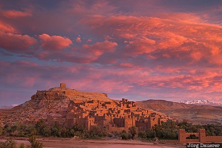Aït Ben Haddou Aït Ben Haddou, High Atlas, Ksar, morning light, Morocco, mountains, Ounila River