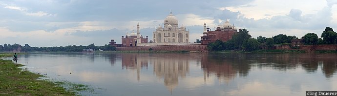 India, Uttar Pradesh, Agra, Yamuna, river, palace, blue sky