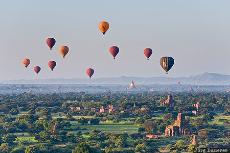 Mandalay-Region, MMR, Myanmar, Myene, Bagan, balloons, blue sky, Burma