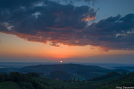 Austria, Steiermark, Greith, Steinriegel, farm house, fog, Kitzeck, Styria, &Ouml;sterreich, Oesterreich