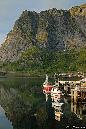 Boats in Reine Nordland, Norway, Reine, archipelago, island, Lofoten, Moskenesøy, Norwegen, Norge