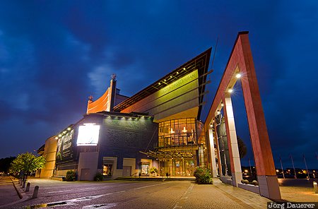 The Göteborg Opera blue hour, evening light, flood-lit, Göteborgsoperan, Gothenburg, harbour, Lilla Bommen, Sweden, Västra Götaland, Göteborg, Vaestra Goetaland, Goeteborg