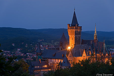 DEU, Germany, N&ouml;schenrode, Saxony-Anhalt, Sachsen-Anhalt, Wernigerode, blue hour, Deutschland, Noeschenrode