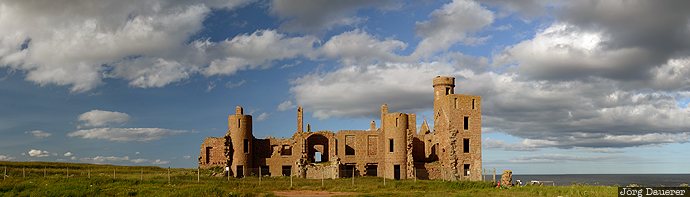 Aberdeenshire, blue sky, clouds, evening light, New Slains Castle, north sea, ruin, United Kingdom, Scotland, Slains Castle, Gro&szlig;britannien, Vereinigtes K&ouml;nigreich, Schottland, Grossbritannien, Vereinigtes Koenigreich