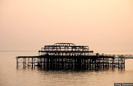 Brighton, ruin, West Pier, coast, england, sunset, sea, United Kingdom, Sussex, Gro&szlig;britannien, Vereinigtes K&ouml;nigreich, Grossbritannien, Vereinigtes Koenigreich