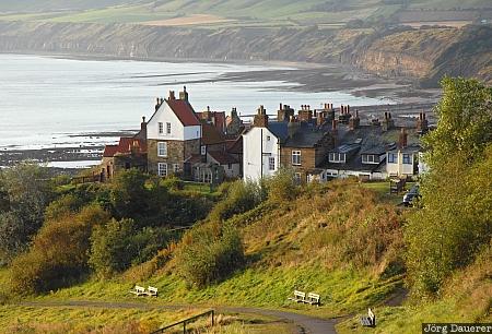 beach, bench, Yorkshire, Fyling Thorpe, houses, morning light, North Sea, United Kingdom, Robin Hood's Bay, Gro&szlig;britannien, Vereinigtes K&ouml;nigreich, Grossbritannien, Vereinigtes Koenigreich