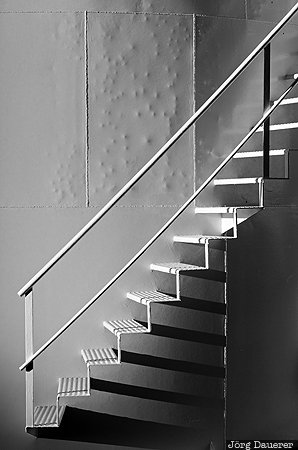 Brei&eth;dalsv&iacute;k, Iceland, ISL, Merki, East Fjords, hand rail, oil drum, Austurland, Breiddalsvik