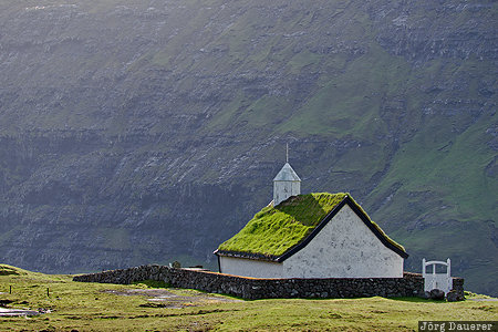 Faroe Islands, FRO, Saksun, church, evening light, green, green roof, Steymoy, F&auml;r&ouml;er-Inseln, Faeroeer-Inseln