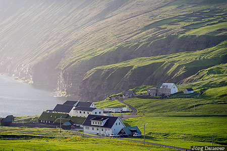 Faroe Islands, FRO, Vidareidi, Vi&eth;arei&eth;i, back-lit, grass, green, F&auml;r&ouml;er-Inseln, Faeroeer-Inseln