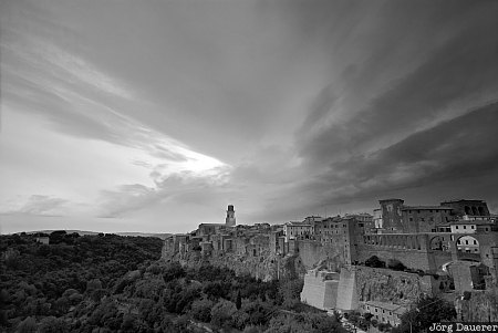 Italy, Pitigliano, Tuscany, city, clouds, dark clouds, morning light, Italien, Italia