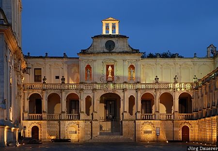 Italy, Puglia, Lecce, apulia, Palazzo Vescovile, Piazza del Duomo, artificial light, Italien, Italia, Apulien