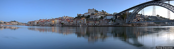 Bandeira, Porto, Portugal, PRT, Vila Nova de Gaia, Dom Lu&iacute;s I Bridge, douro