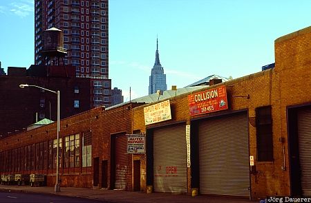 west side, empire state building, abandoned street, New York, Manhattan, United States, US, USA, Vereinigte Staten, NY, New York City, Big Apple