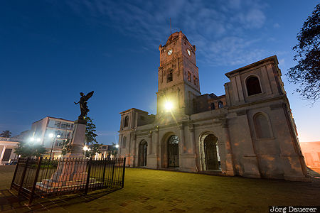 CUB, Cuba, Holgu&iacute;n, blue hour, church, flood-lit, Iglesia San Jos&eacute;