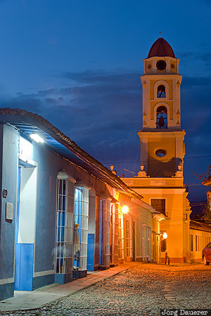 CUB, Cuba, Sancti Sp&iacute;ritus, Trinidad, alley, bell tower, blue hour, Kuba, Sancti Spiritus