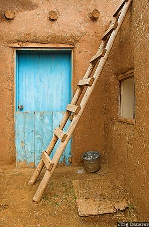 adobe, blue sky, clouds, door, El Prado, ladder, New Mexico, United States, Taos, USA, Vereinigte Staten, Neu Mexiko, NM