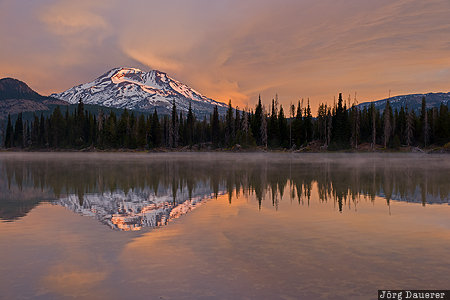 Bend, Sparks Lake, Oregon, United States, USA, cascades, central Cascade Range, Deschutes National Forest, Vereinigte Staten, OR