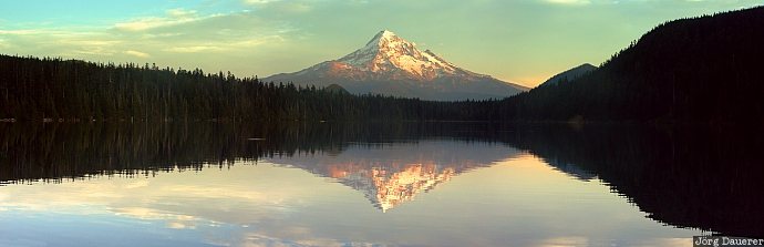 Mount Hood reflexion Mount Hood reflexion, Mount Hood, Cascade Range, Cascades, Oregon, USA, United States, reflexion, Lost Lake, evening light
