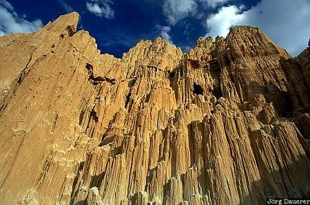 Cathedral Gorge, rocks, clouds, Nevada, Cathedral Gorge State Park, United States, evening light, USA, Vereinigte Staten, NV
