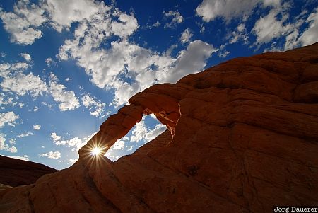 Sun Beams USA, Nevada, Valley of Fire, arch, blue sky, clouds, desert, United States, Vereinigte Staten, NV