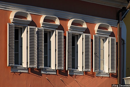 Windows in Ehrenhausen Austria, Styria, Ehrenhausen, facade, morning light, red, shadow, Österreich, Steiermark, Oesterreich