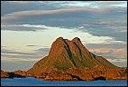 Vestv&aring;g&oslash;y