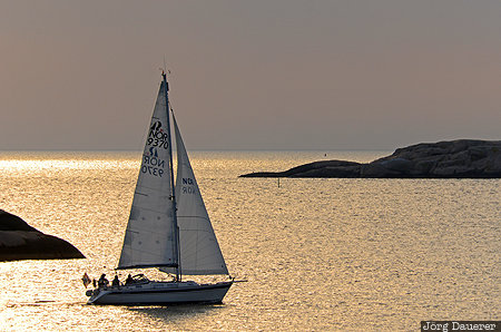 Lysekil, Rinken&auml;s, SWE, Sweden, silhouette, V&auml;stra G&ouml;taland, back-lit