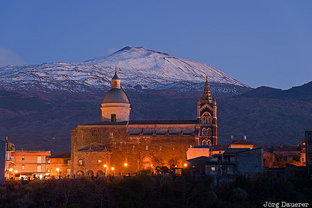ITA, Italy, Randazzo, Basilica of Santa Maria Assunta, blue hour, Church of Santa Maria, evening light, Sicily, Italien, Italia, Sizilien, Sicilia