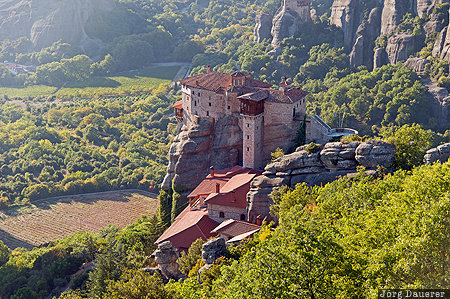Monastery of Rousanou GRC, Greece, Kalampaka, Kastraki, Thessaly, cliffs, evening light
