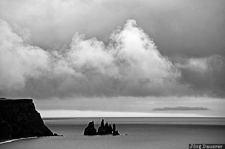 Iceland, ISL, V&iacute;k, V&iacute;k &iacute; M&yacute;rdal, atlantic ocean, clouds, Dyrh&oacute;laey, Su&eth;urland, Sudurland, Vik i Myrdal