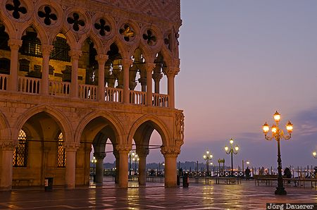 ITA, Italy, Sesti&egrave;re di San Marco, Veneto, Venezia, blue hour, columns, Venice, Italien, Italia