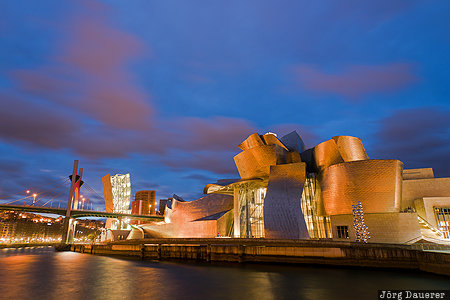 Guggenheim Museum Bilbao Bilbao, ESP, Pais Vasco, Spain, blue hour, flood-lit, Guggenheim Museum Bilbao, Basque Country, Spanien, Espana