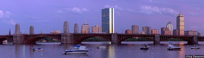 Boston, skyline, Longfellow Bridge, Charles River, Back Bay, sunset, evening, United States, USA, Vereinigte Staten