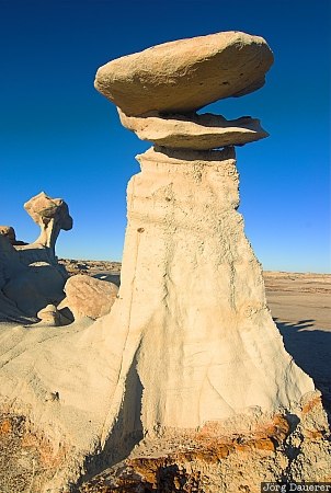 United States, New Mexico, Bisti Wilderness, clouds, sky, blue sky, eroded clay, USA, Vereinigte Staten, Neu Mexiko, NM
