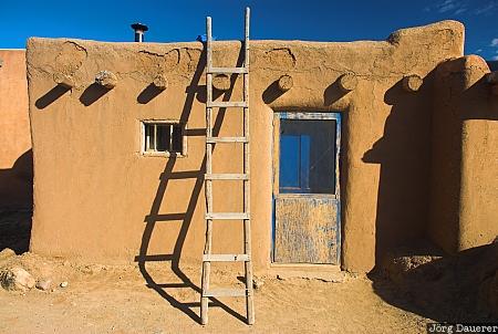 adobe, blue sky, clouds, door, El Prado, ladder, New Mexico, United States, Taos, USA, Vereinigte Staten, Neu Mexiko, NM